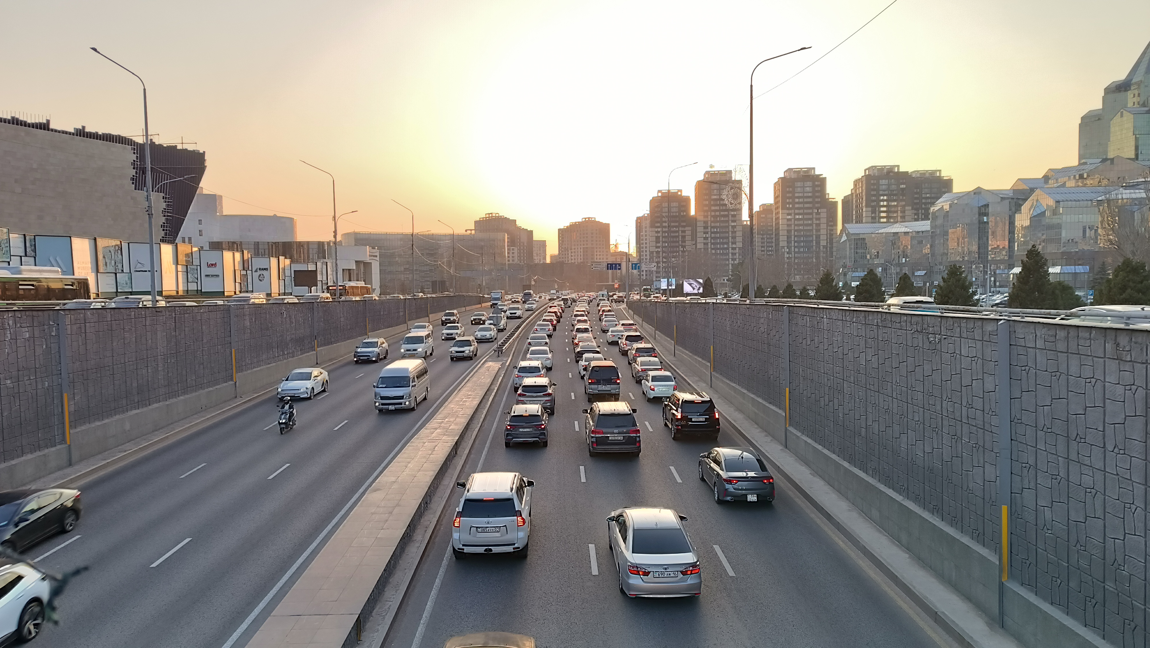 Акция на вскрытие замков